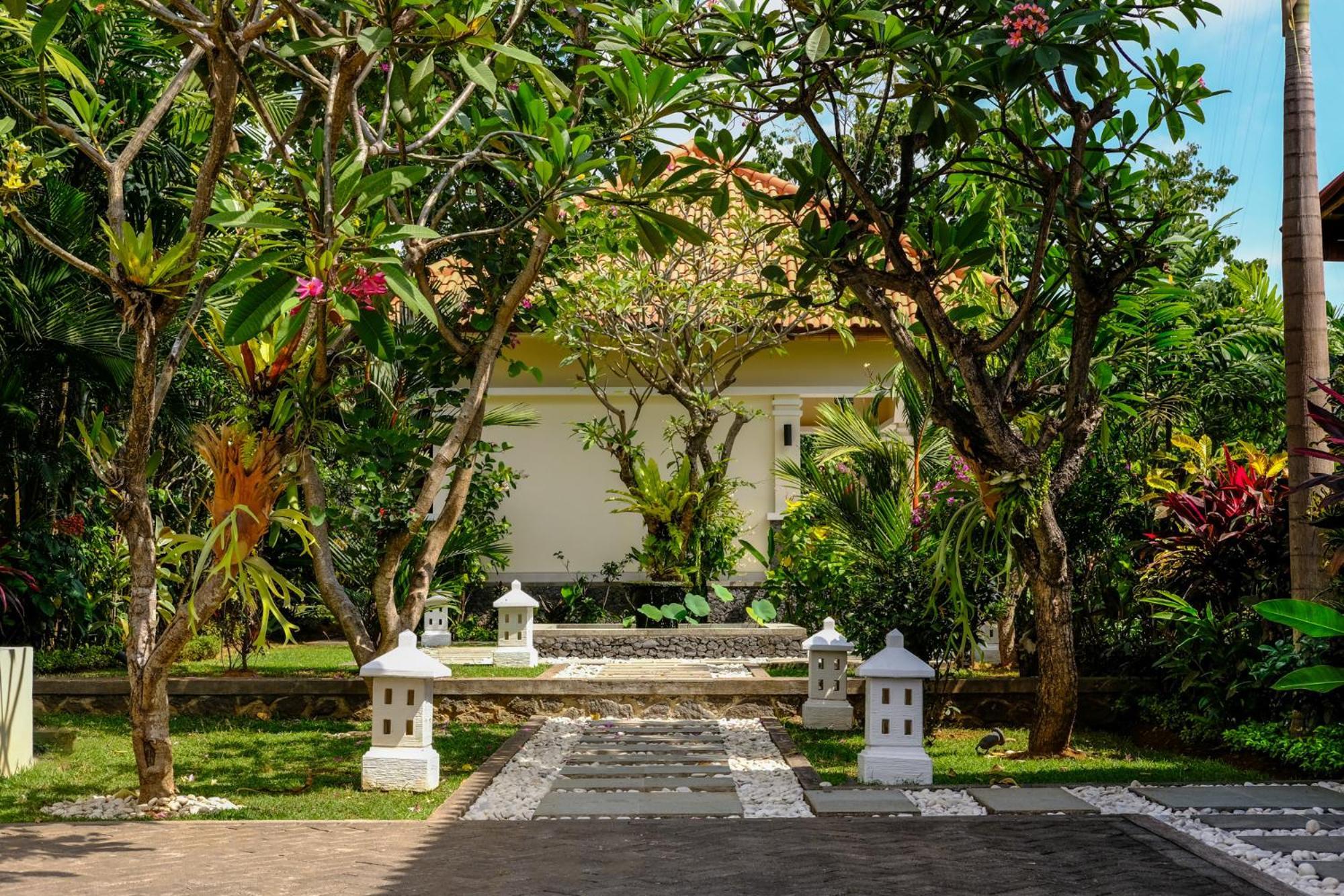 Villa Mata Hari Panji Exterior foto